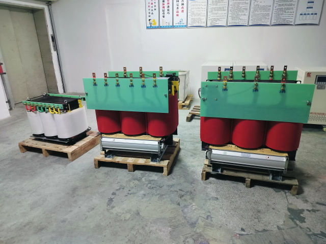 花山KS11-1000KVA矿用变压器